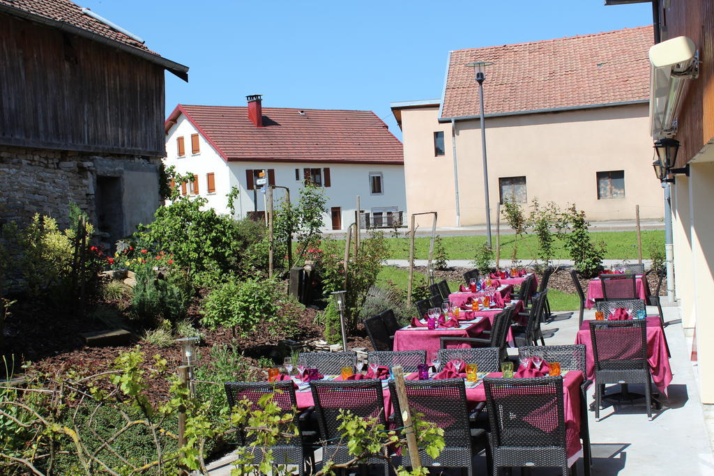 Le Champ Des Lys Hotel Amancey Exterior photo