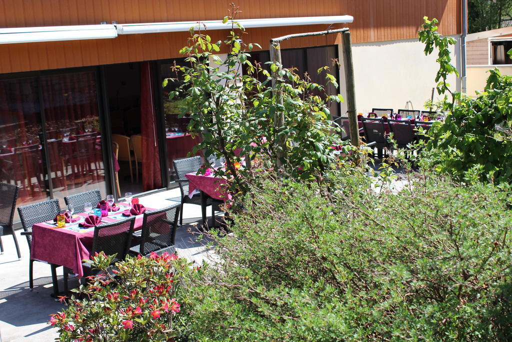 Le Champ Des Lys Hotel Amancey Exterior photo
